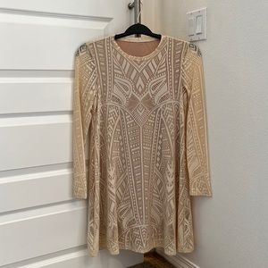 BCBGMAXAZRIA cream colored lace dress long sleeve